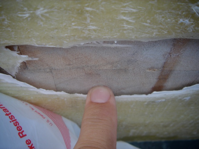CC NZ Repair Delamination.JPG (86843 bytes)